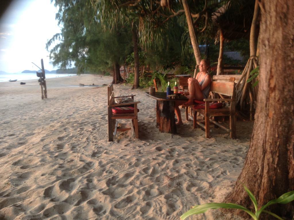 Cocobar&Bungalow'Kohjum Hotel Koh Jum Exterior photo
