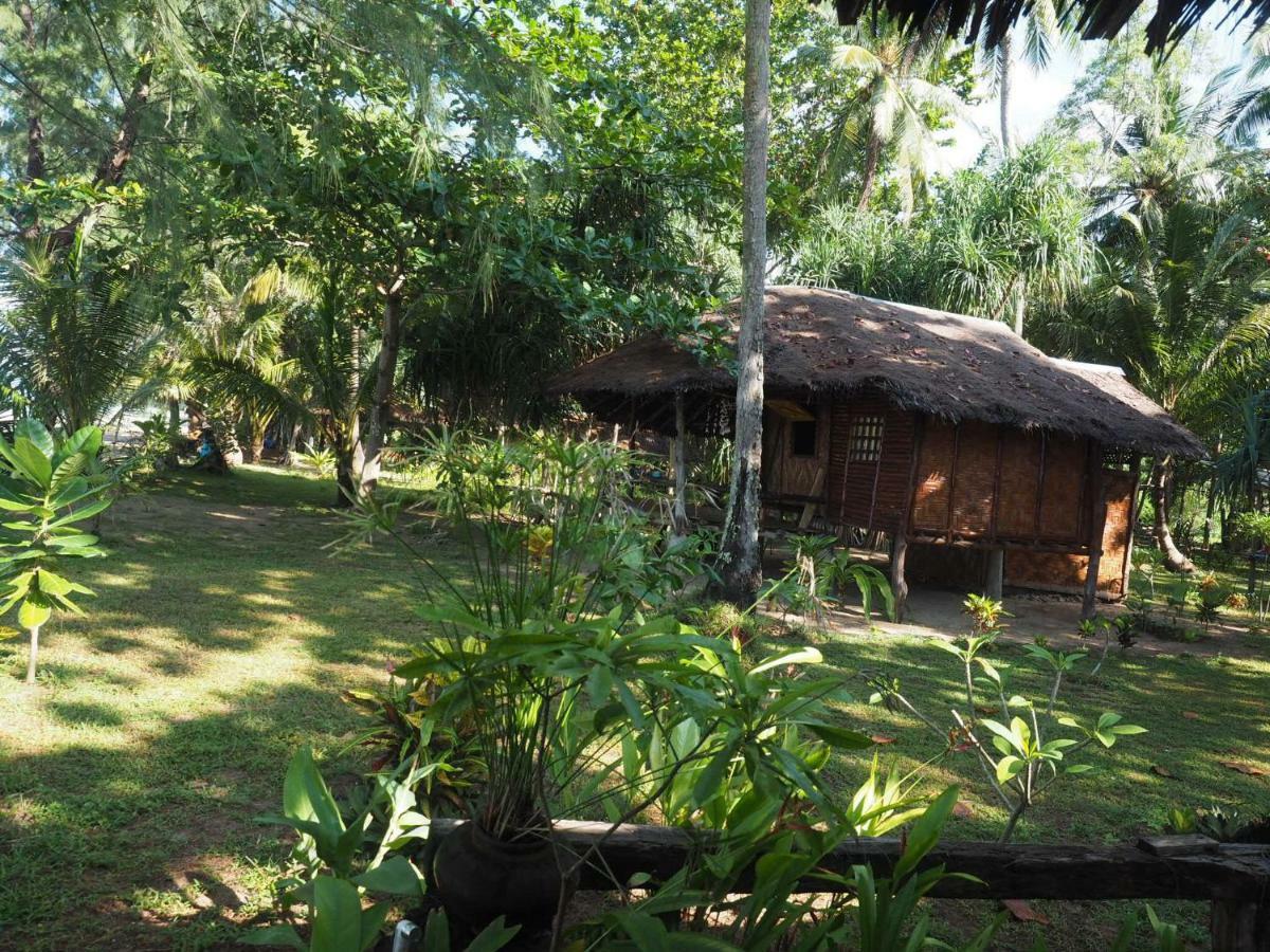 Cocobar&Bungalow'Kohjum Hotel Koh Jum Exterior photo